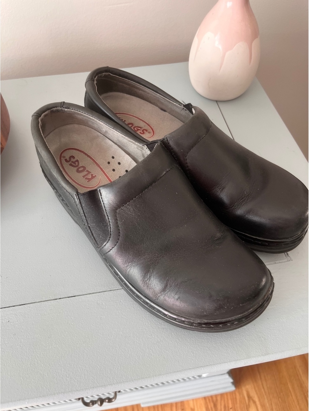 Klogs Women’s Black Nursing Comfort Shoes Size 11M